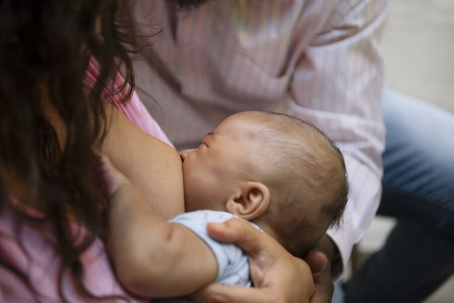 Imagem bebe-com-dificuldade-para-mamar 1
